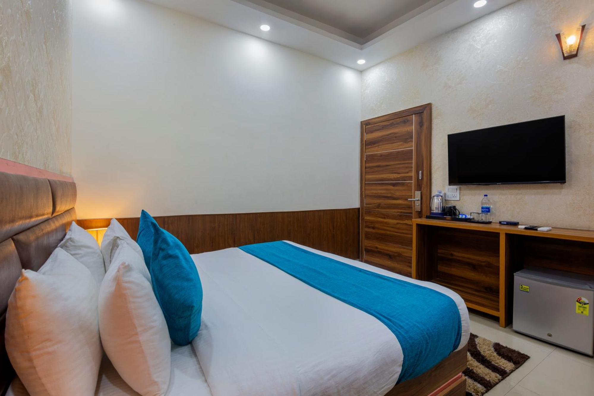 Shree Jee Hotel - Nit Faridabad Εξωτερικό φωτογραφία